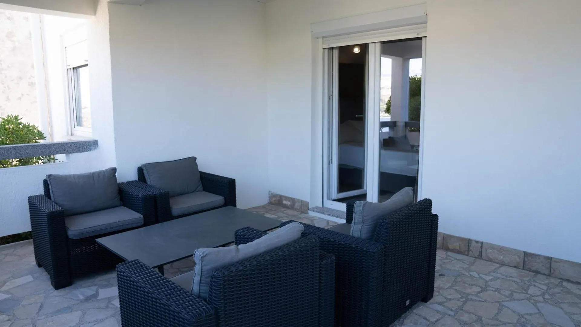 פג Villa Rokus