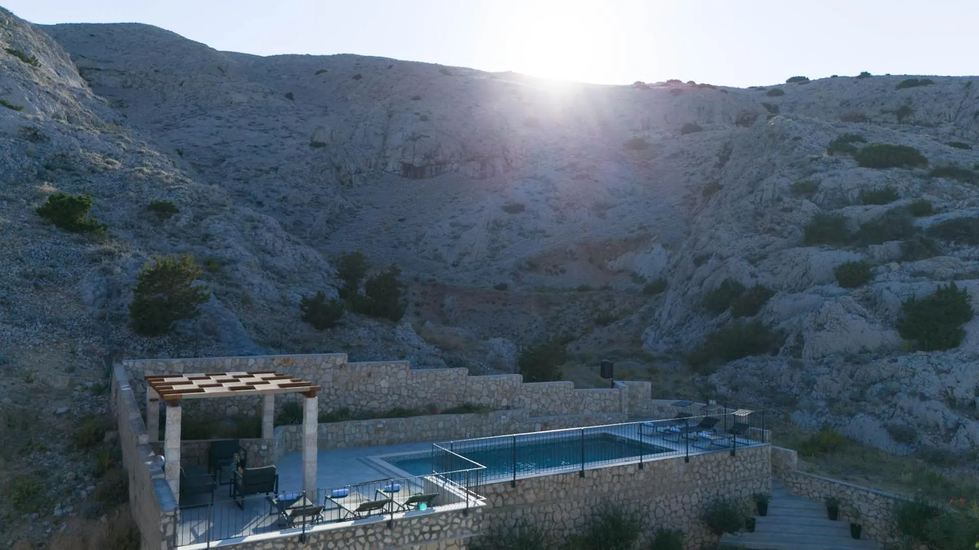 פג Villa Rokus
